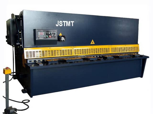 Hydraulic shearing machine