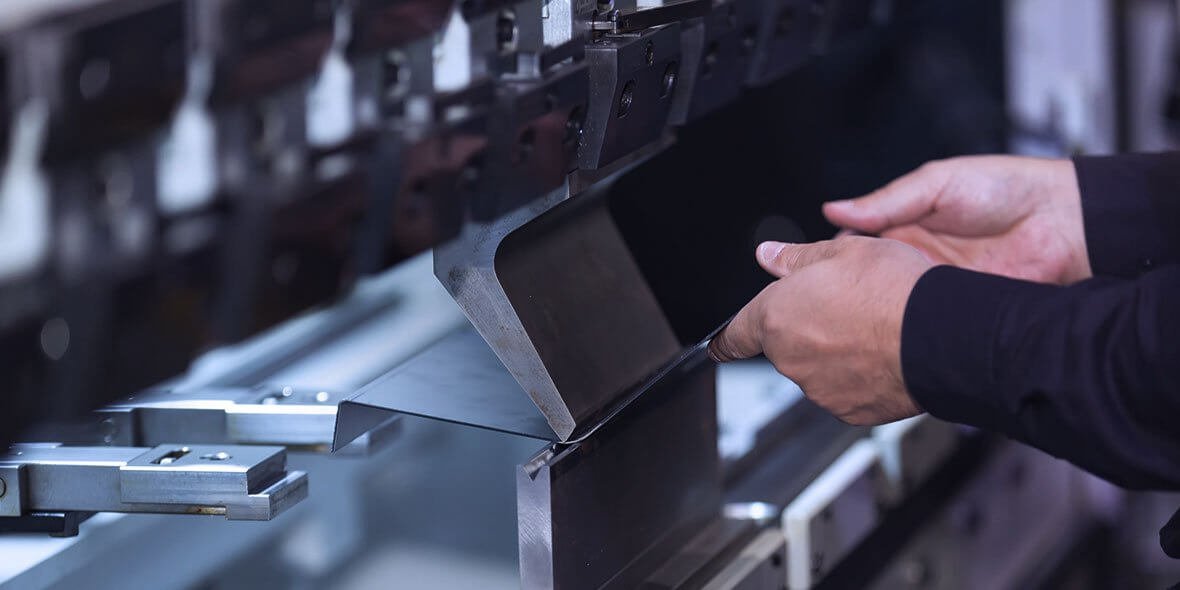 Press Brake for Bending Sheet Metal Plates