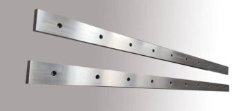 JSTMT ships precision sheet metal bending & cutting tools (120kg Punch and Die, 18kg Shear Blades) to Fremantle, Australia via MSC CAPETOWN.
