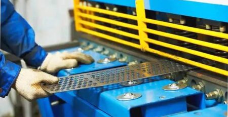 Shearing machine cutting defects