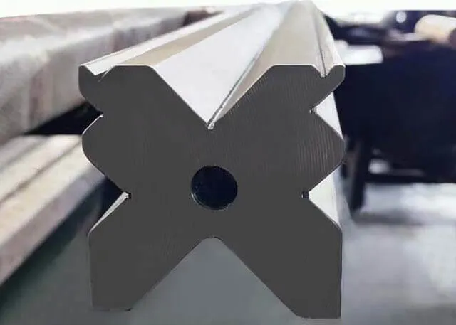 V block in sheet metal bending